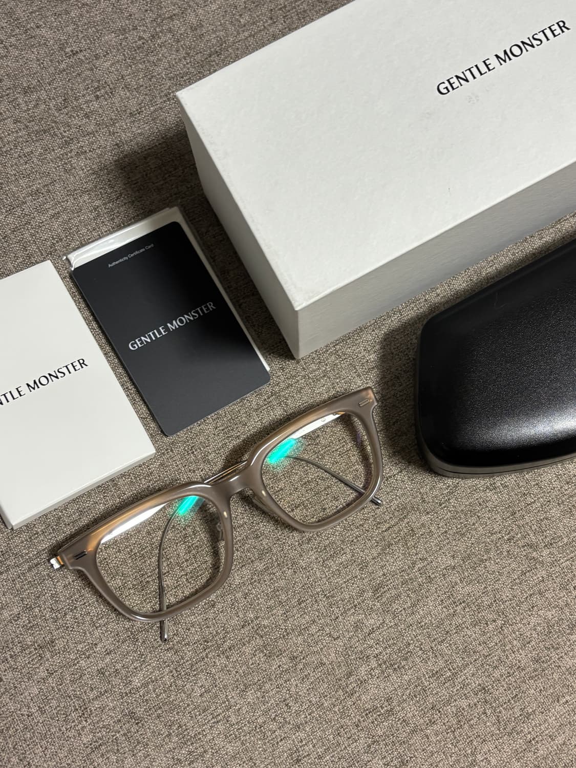 젠틀몬스터 진 ZIN 브라운 BRC9 상품이미지1