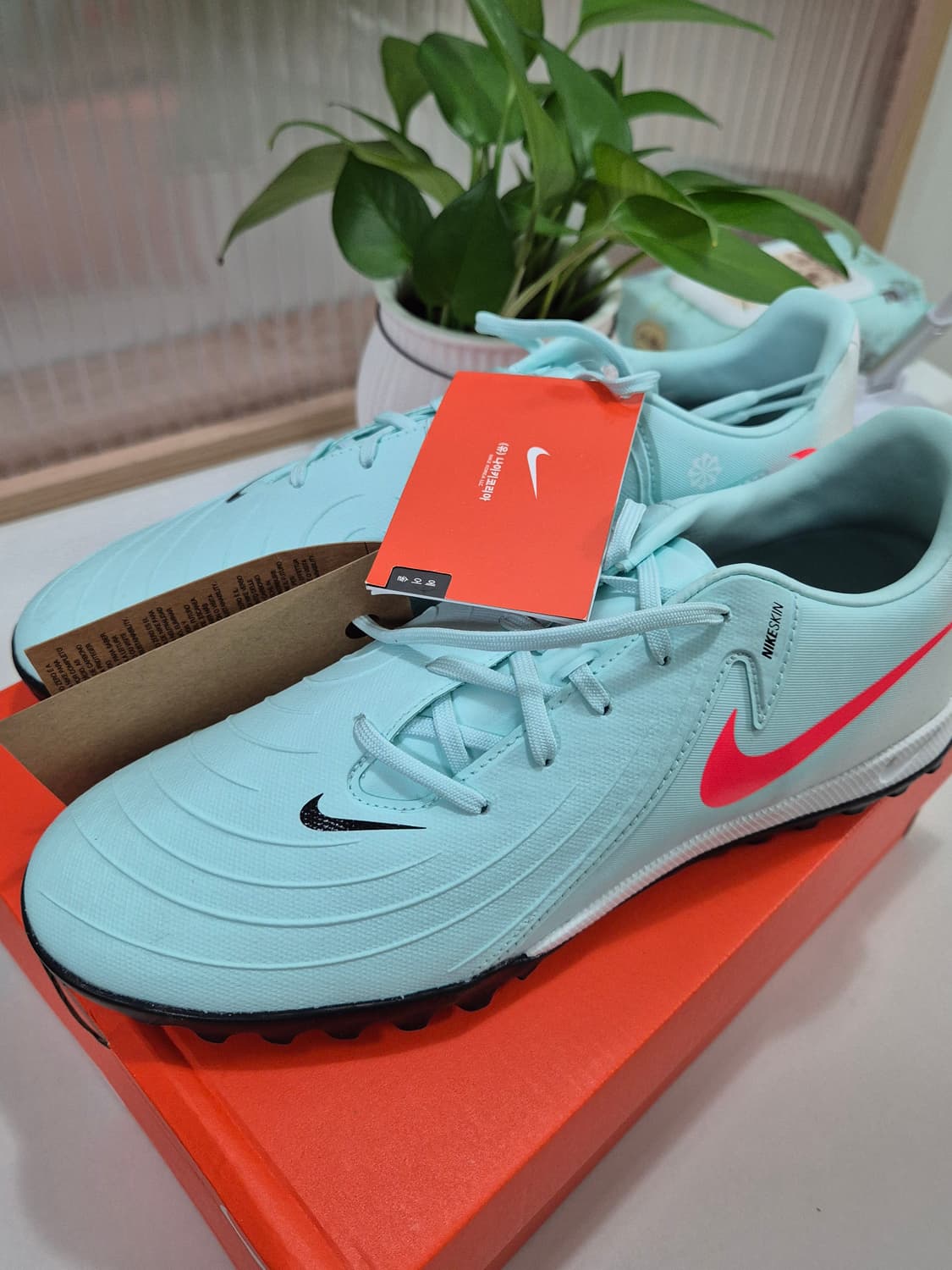 나이키 팬텀 GX 2 아카데미 TF 풋살화 축구화 새상품 265 상품이미지1