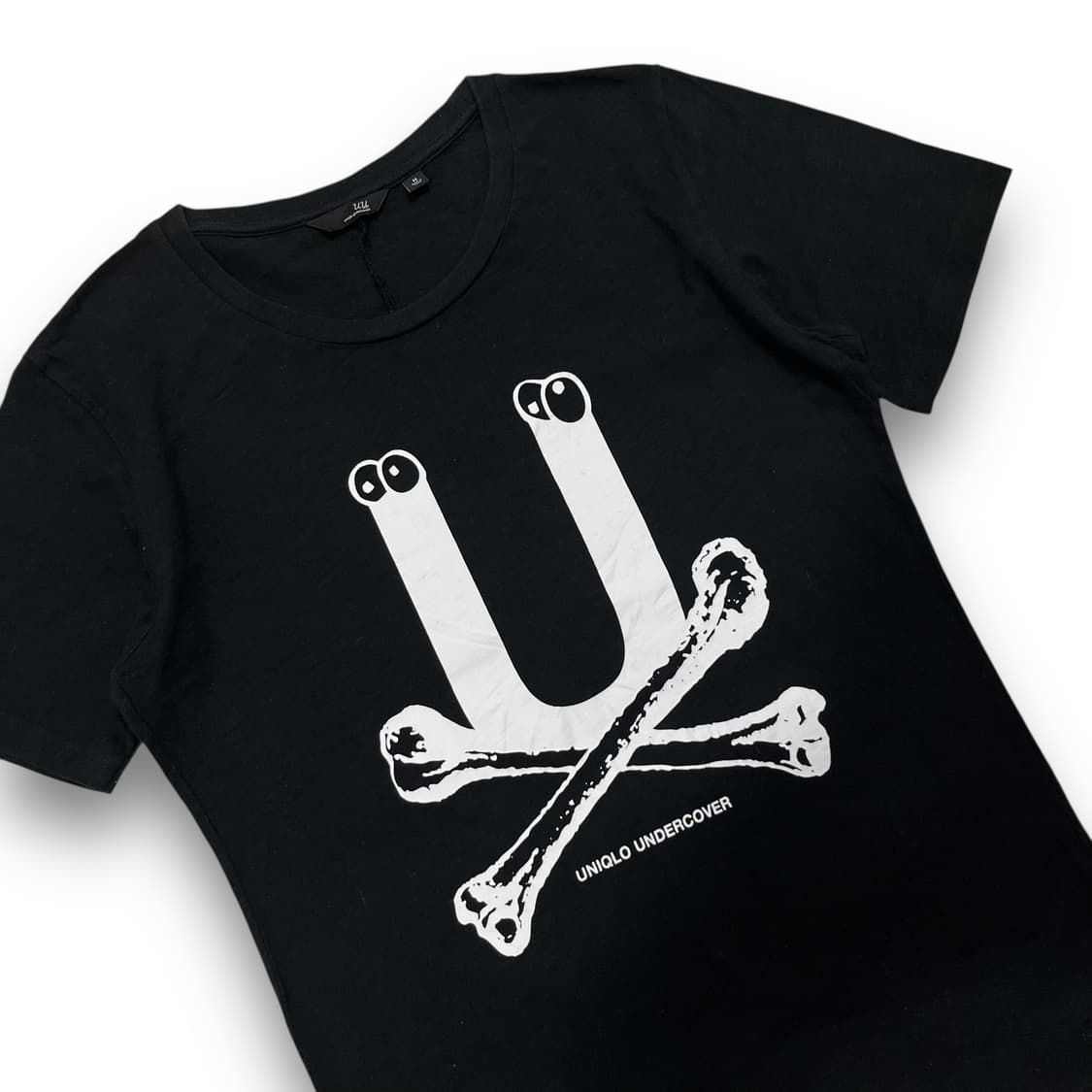 UNDERCOVER X Uniqlo Bones Logo T-Shirt 상품이미지2