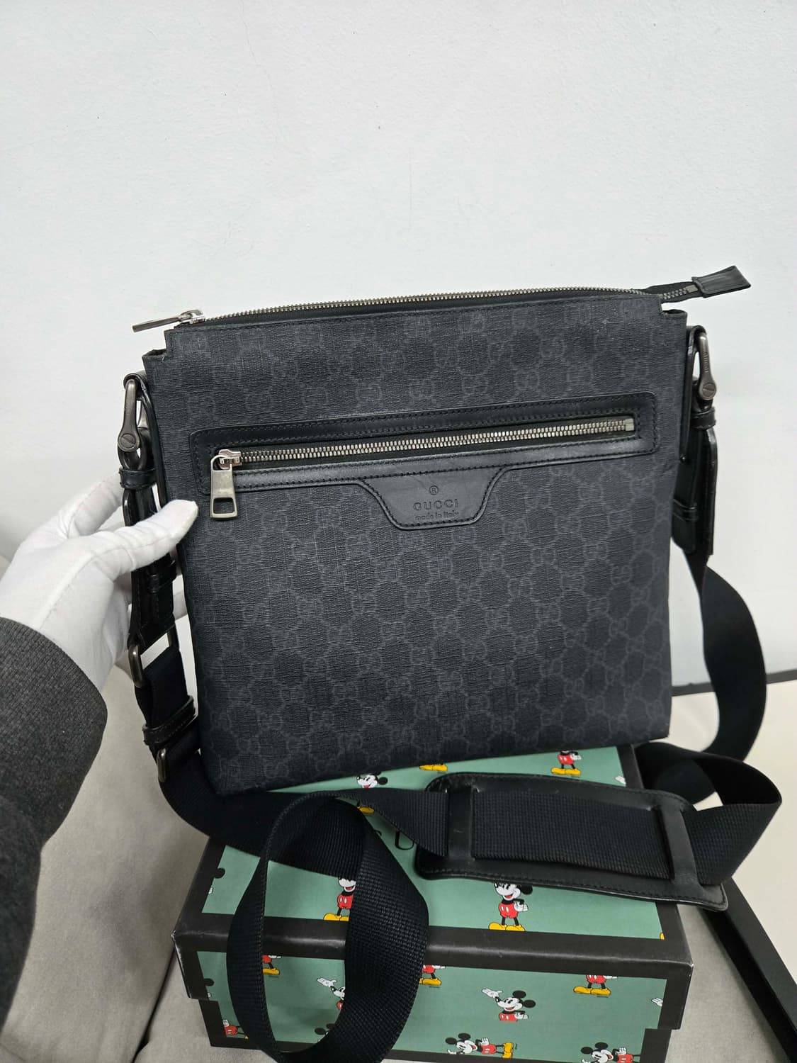 [보증서 정품] 구찌 시그니처 GG 메신저백 상품이미지5