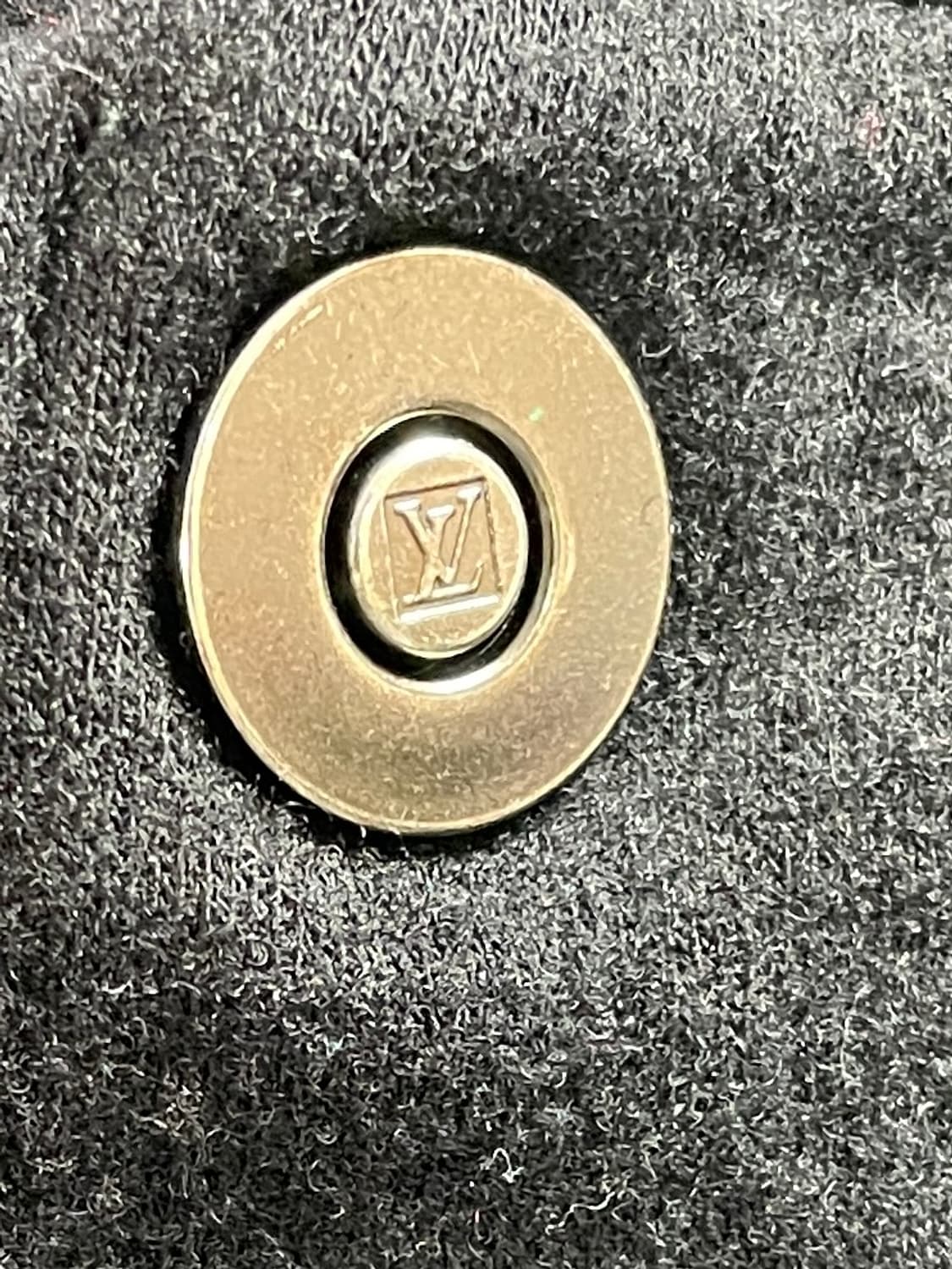 루이비통 버튼 울 헨리넥 롱슬리브 긴팔티 (on.739) 상품이미지6