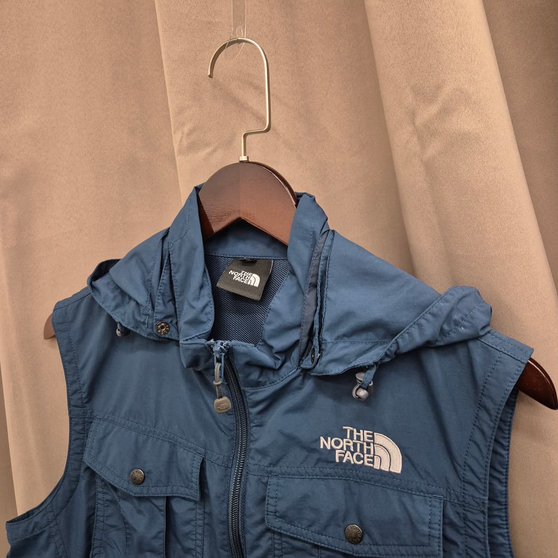 노스페이스 후드 나일론 조끼 M 상품이미지2