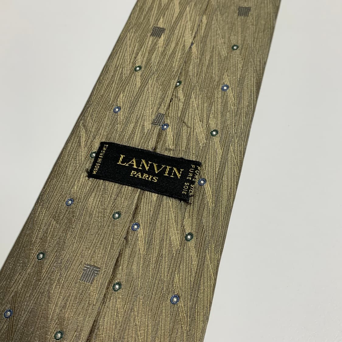 랑방(LANVIN) 모노그램 명품 100실크 결혼식룩 코디 A+등급 상품이미지7