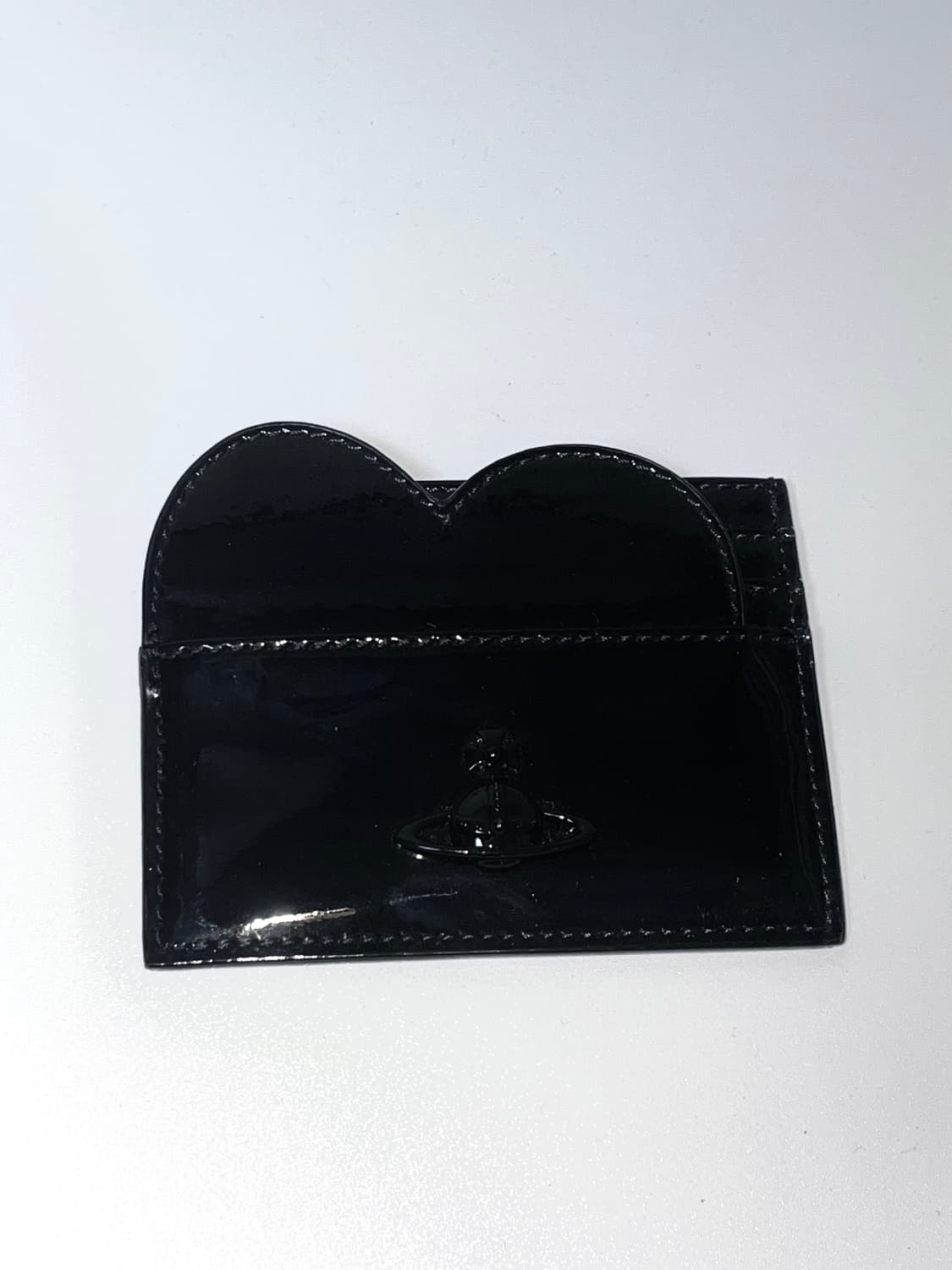 비비안웨스트우드 지갑 샤이니 페이턴트 하트 카드지갑 상품이미지2