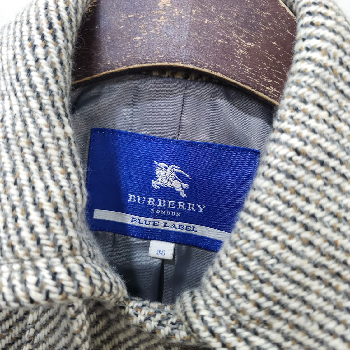 버버리런던 블루라벨 트위드울 코트- 우먼38 상품이미지8