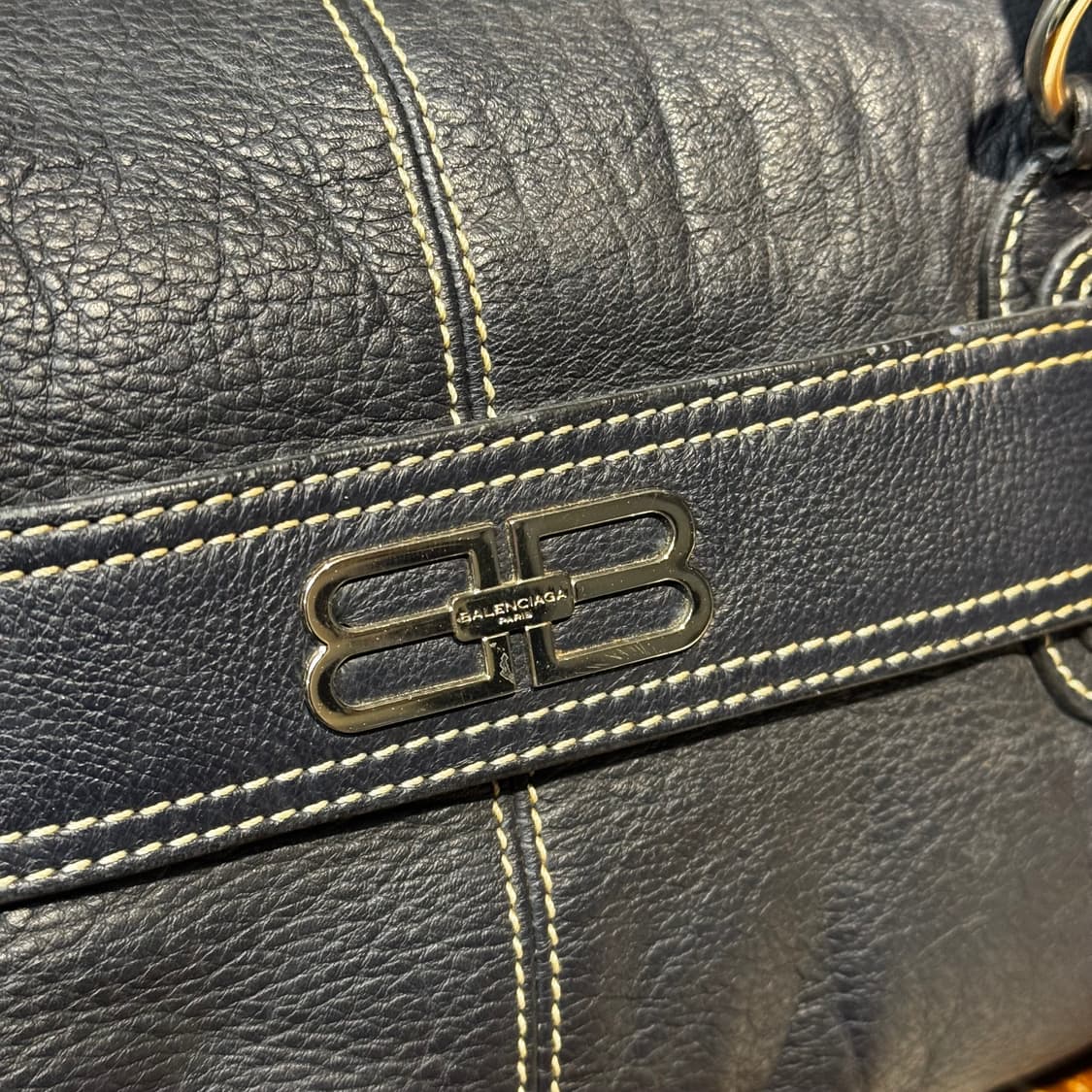 발렌시아가 BB로고 테슬 숄더백 (OS) y2k 상품이미지5