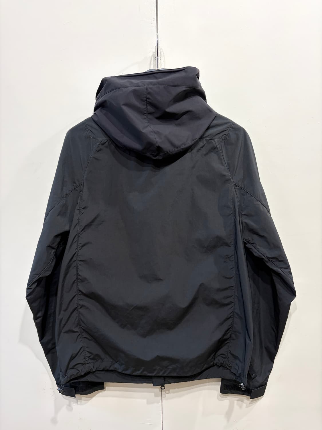 Nilmance 닐만스 나일론 테크 자켓 상품이미지5