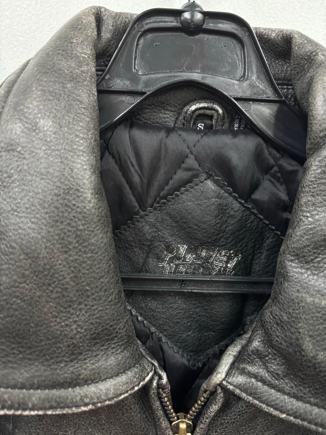 플래닛 할리우드 파리 빈티지 카우 레더자켓 상품이미지5