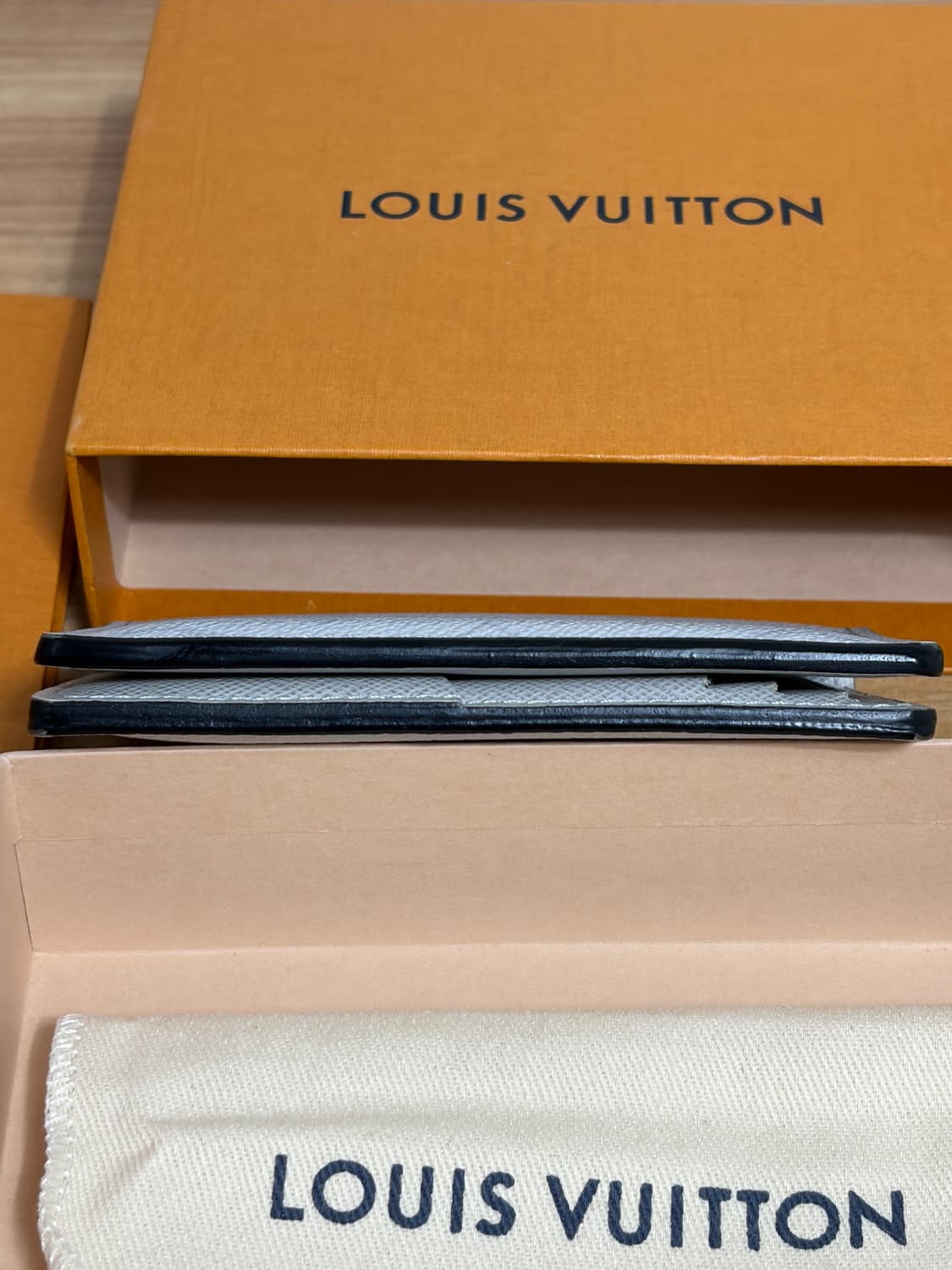 루이비통 오거나이저 카드지갑 화이트 상품이미지7