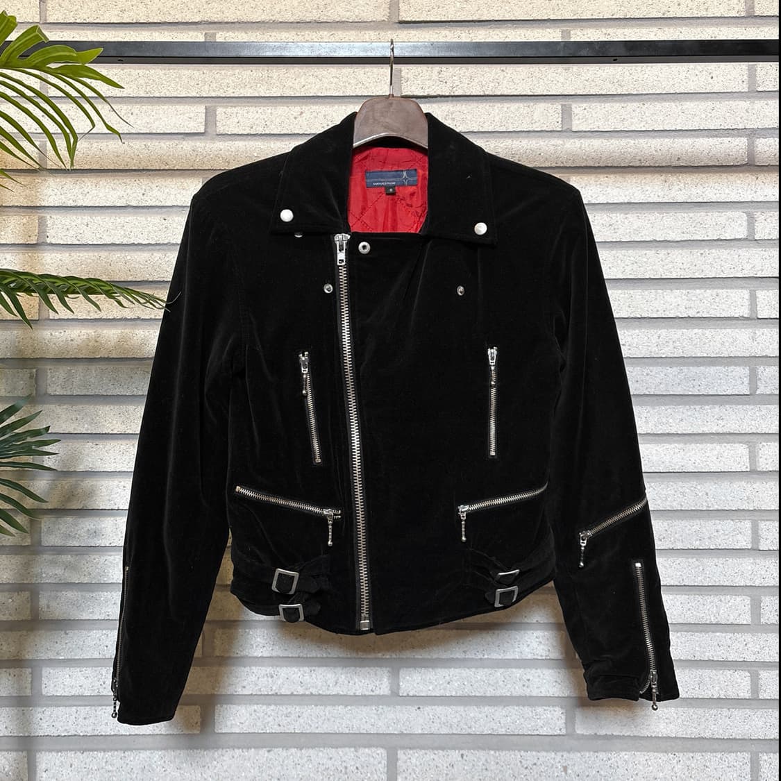 SUGGESTION 서제션 벨벳 라이더 자켓 맥시멈 지퍼 디테일 블랙 상품이미지2