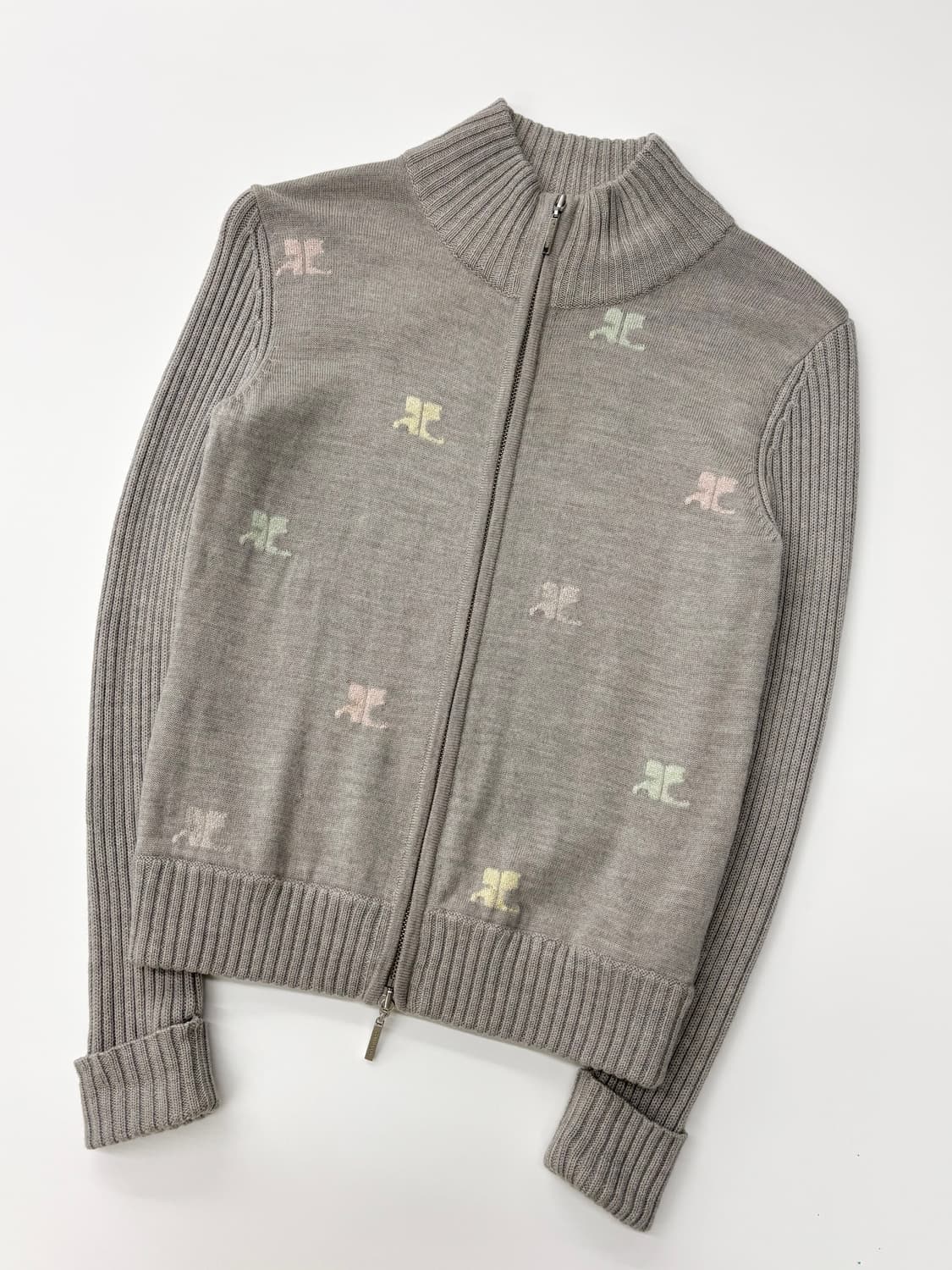 Courreges 꾸레쥬 로고 그레이 니트 집업 상품이미지5