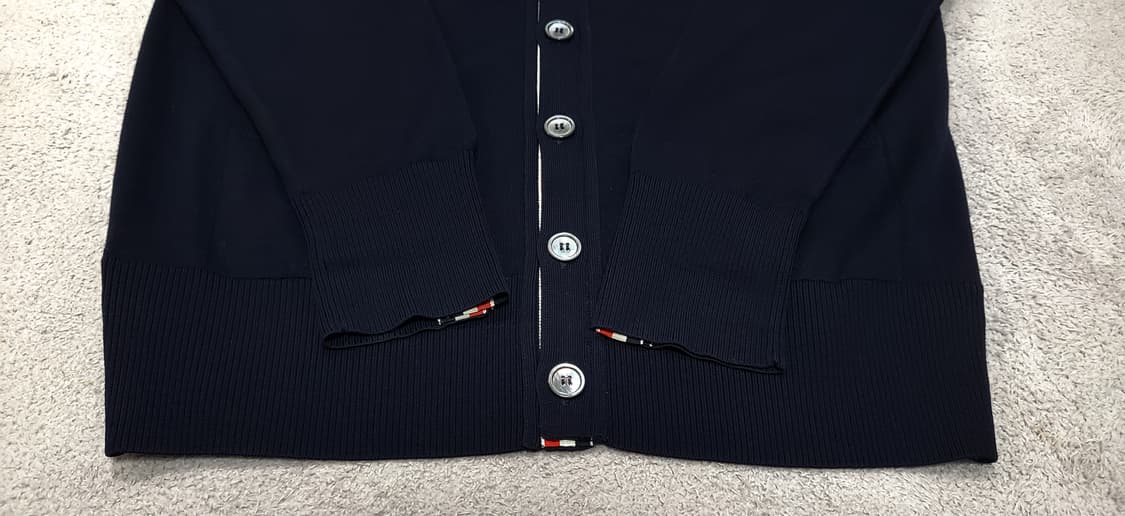 톰브라운 사선완장 가디건 상품이미지2