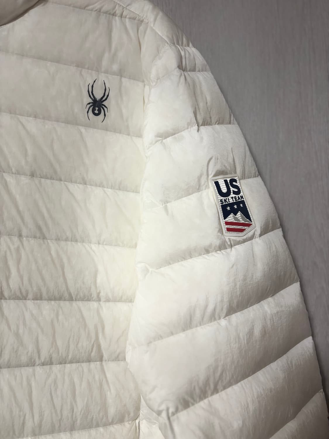 스파이더 미국US 어센틱 국가대표 스키팀 구스다운 경량패딩 상품이미지5