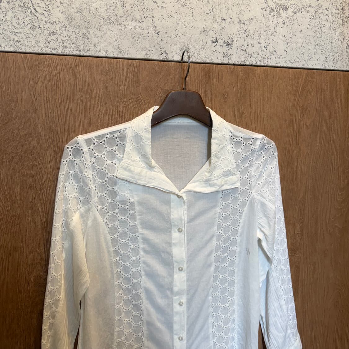 빈티지 긴팔 셔츠 블라우스 펀칭 레이스 배색 디테일 화이트 상품이미지2