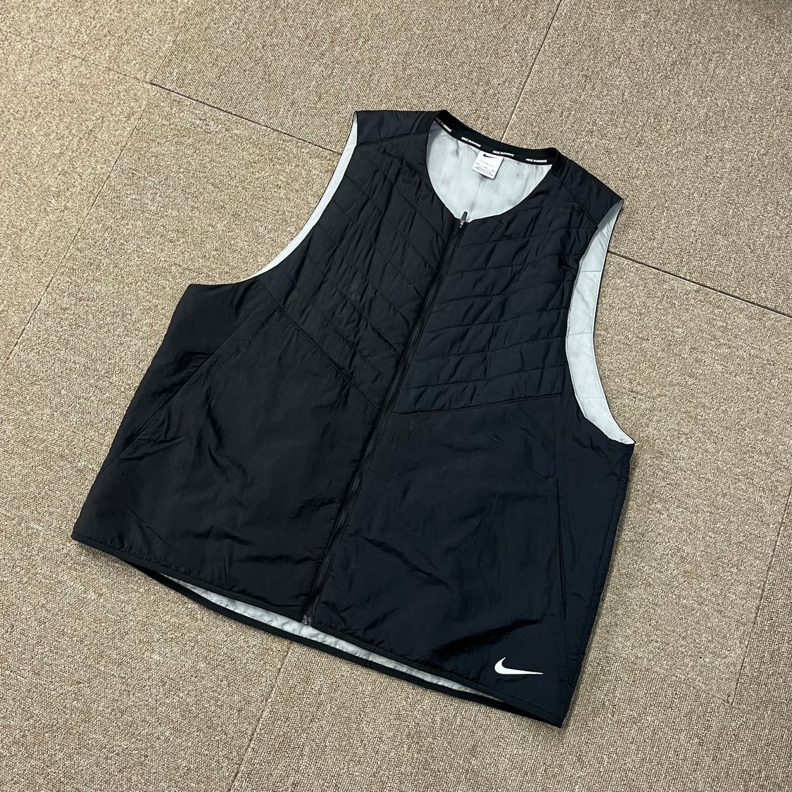 나이키  에어로레이어  러닝조끼 상품이미지1