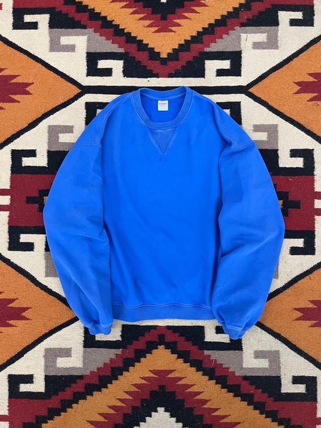 [L] 블랙아웃 갤러리아 별주 스웻셔츠 상품이미지1