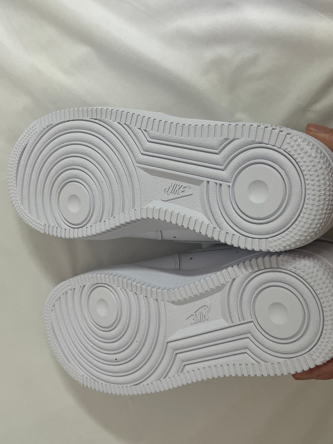 에어포스 07 화이트 260사이즈 새상품  상품이미지4