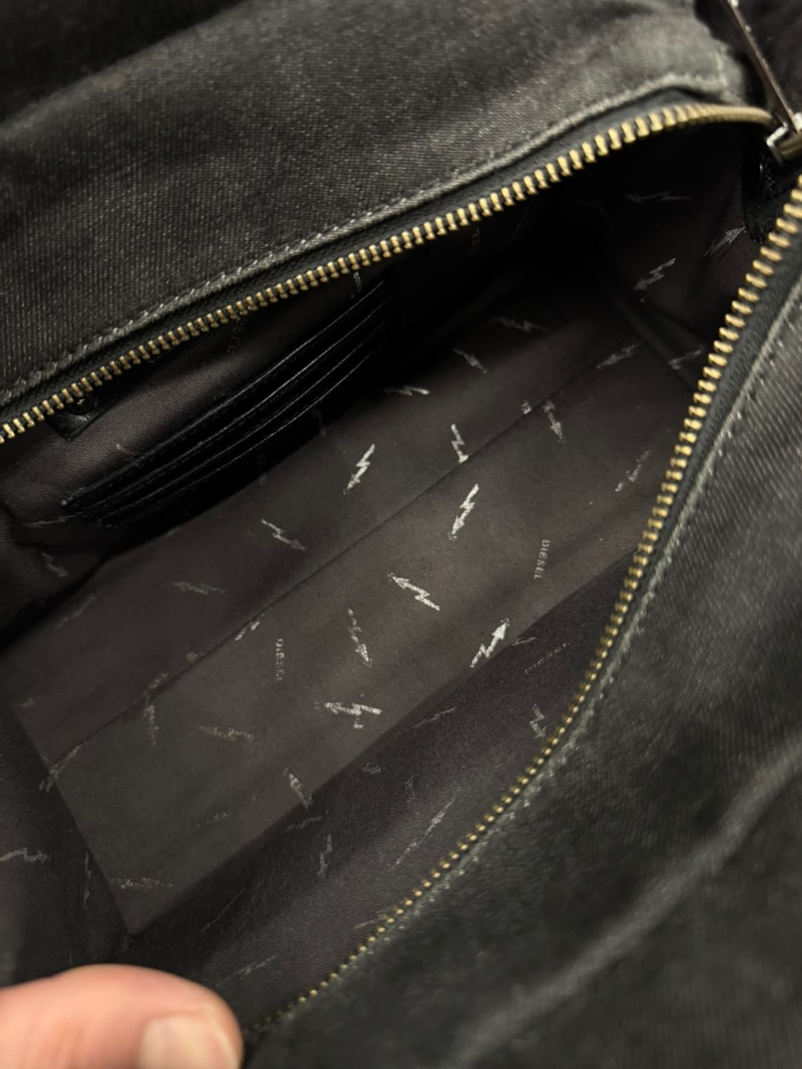 디젤 퀼티드 데님 투웨이 토트백 상품이미지8