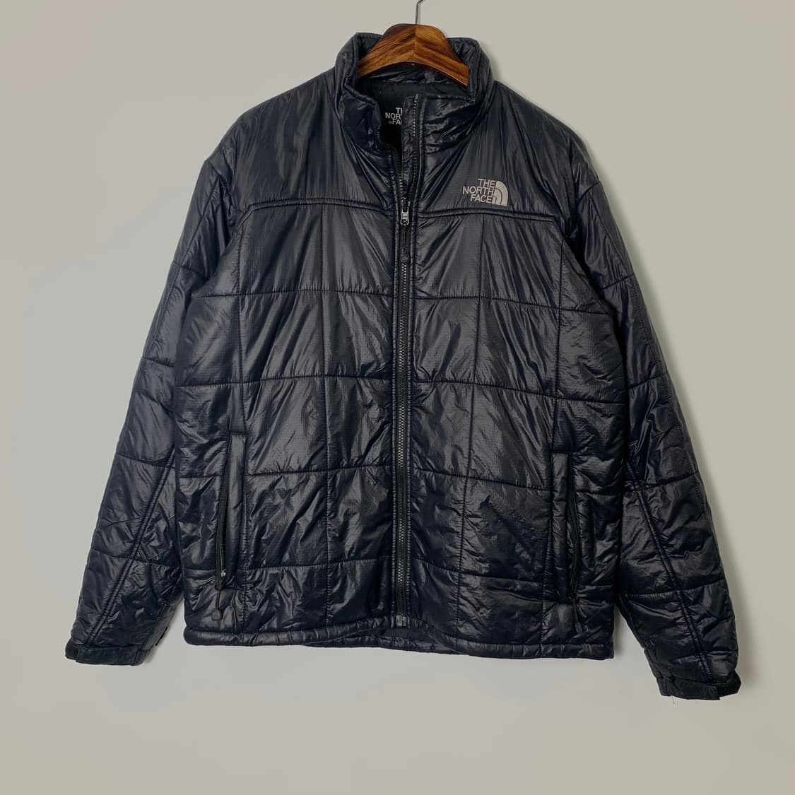 노스페이스 블랙 퀼팅 경량 패딩 상품이미지2