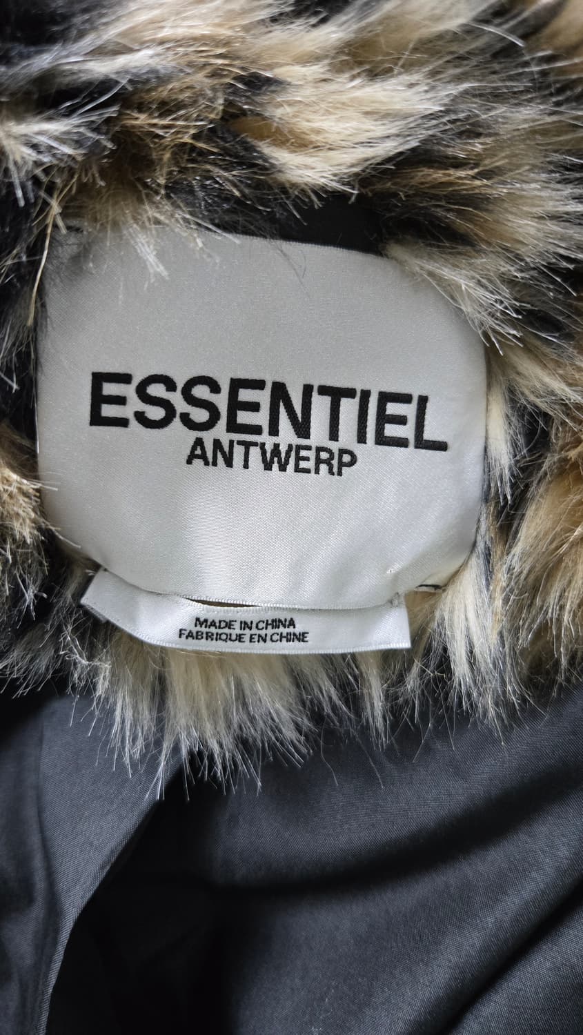 에셴셜 앤트워프 오버핏 레오파드 퍼코트 상품이미지6