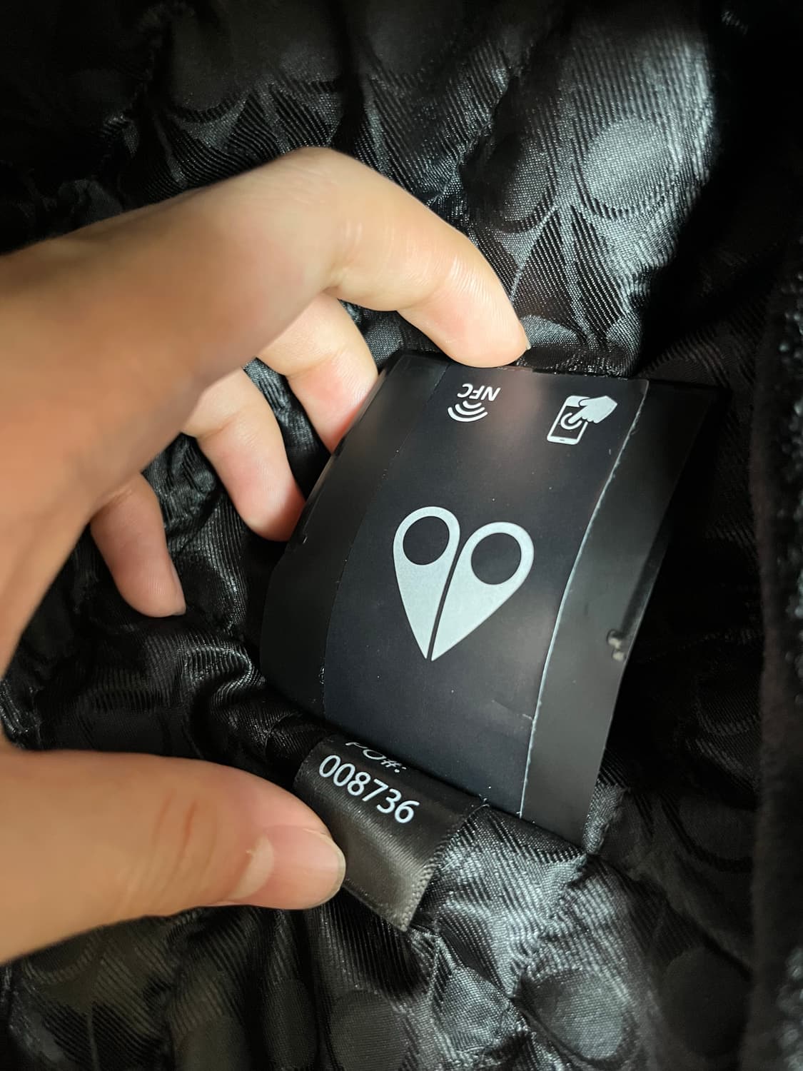 (새상품급) 블랙퍼 무스너클 버니스웨터[XL]  상품이미지4