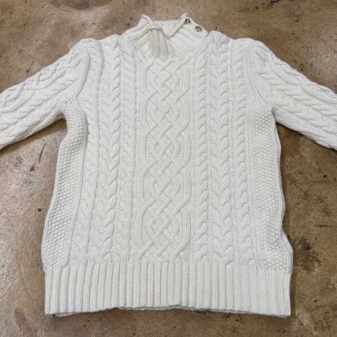 폴로 랄프로렌 목폴라 꽈베기 니트  상품이미지3