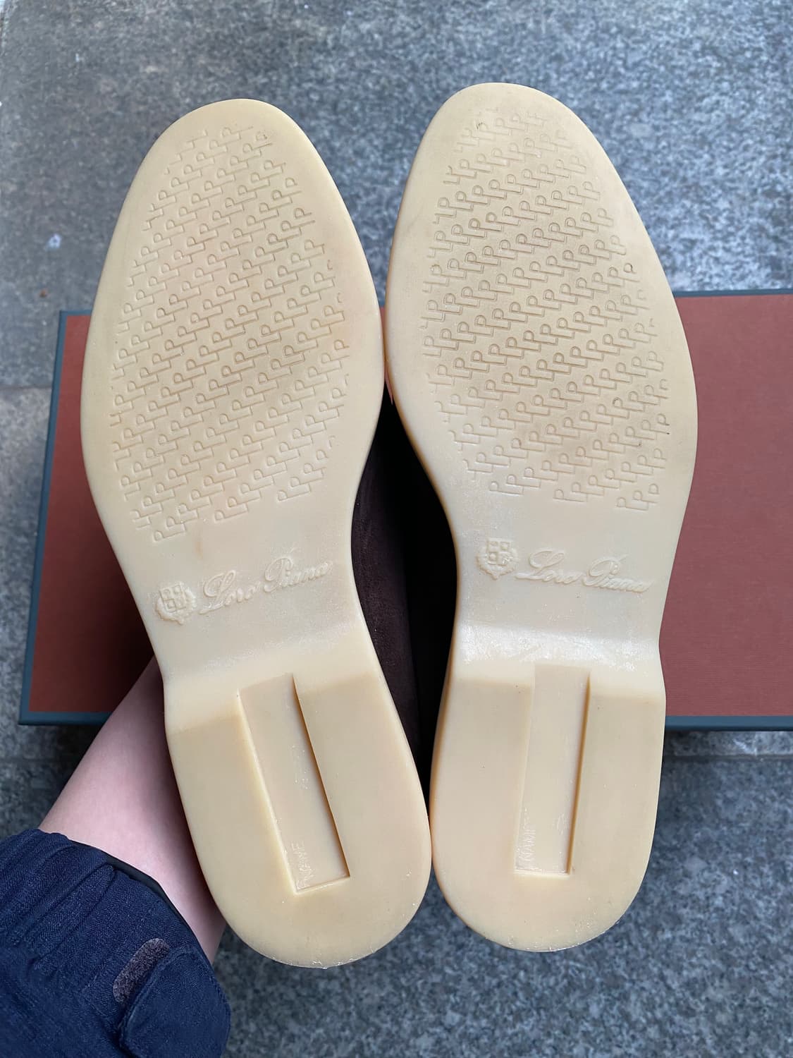 loro piana 로로피아나 썸머참스 36 초콜릿 상품이미지2