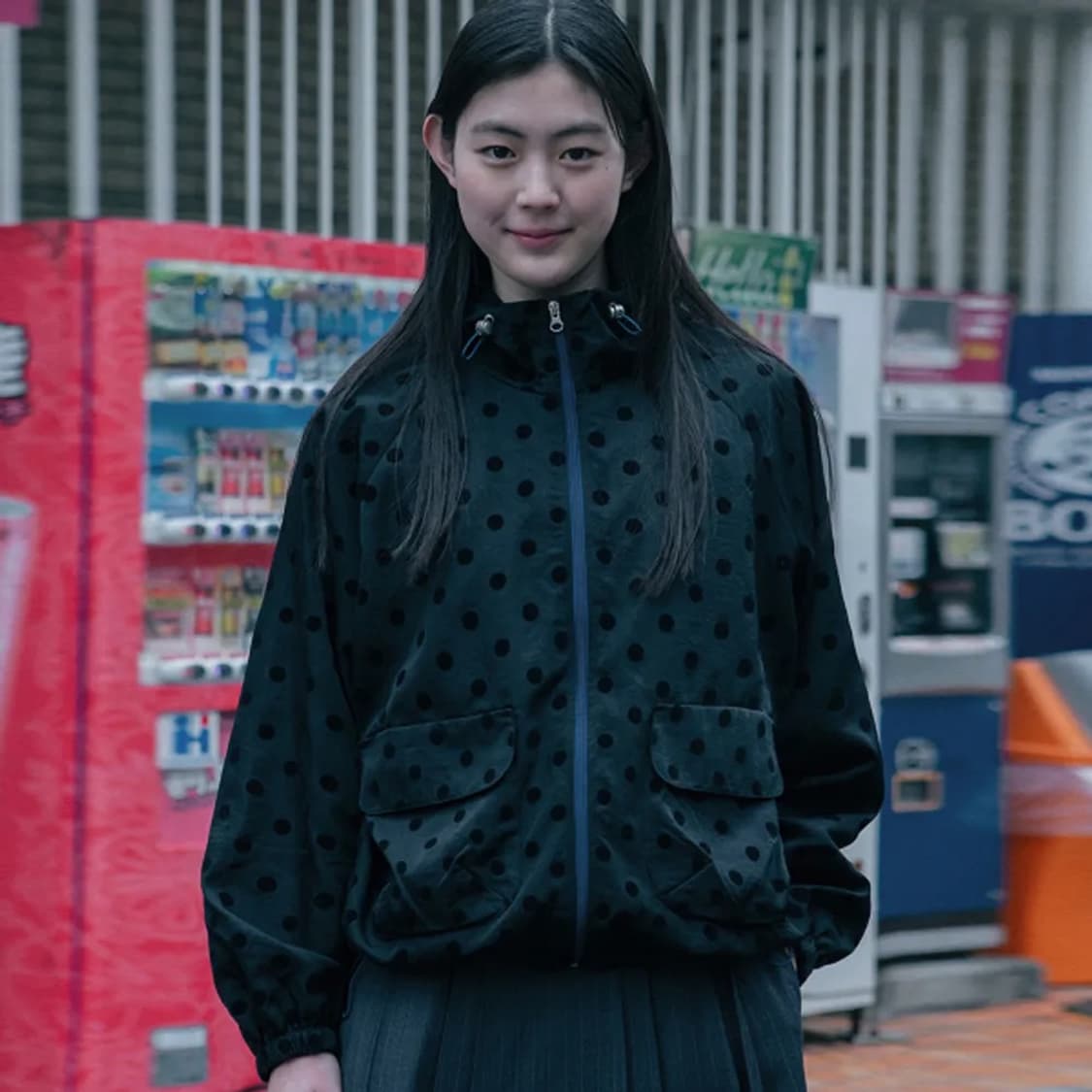 오헤시오 도트 프릴 dot frill hooded windbreaker  상품이미지1