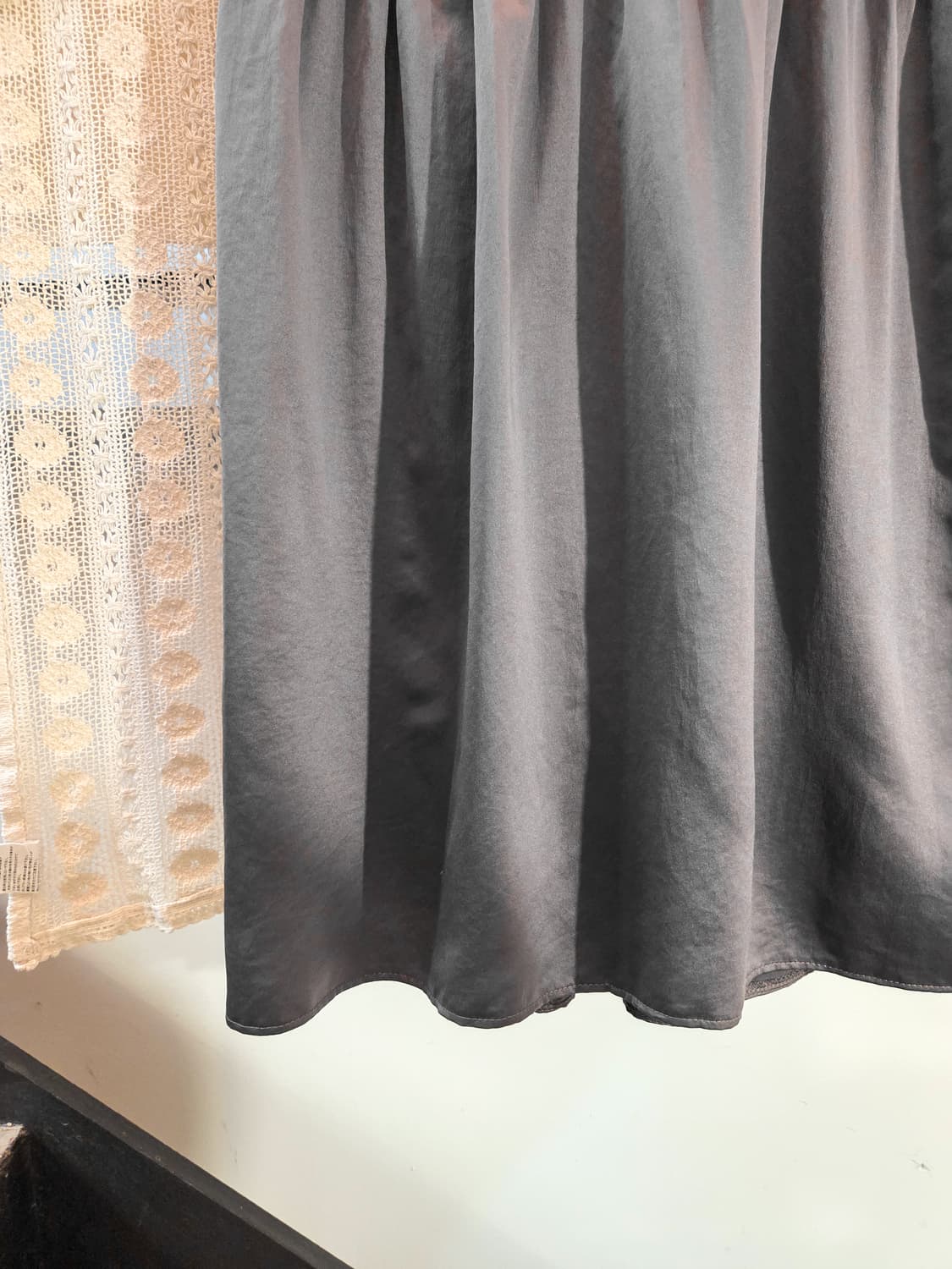 earth music 니트 디테일 민소매 원피스 상품이미지3