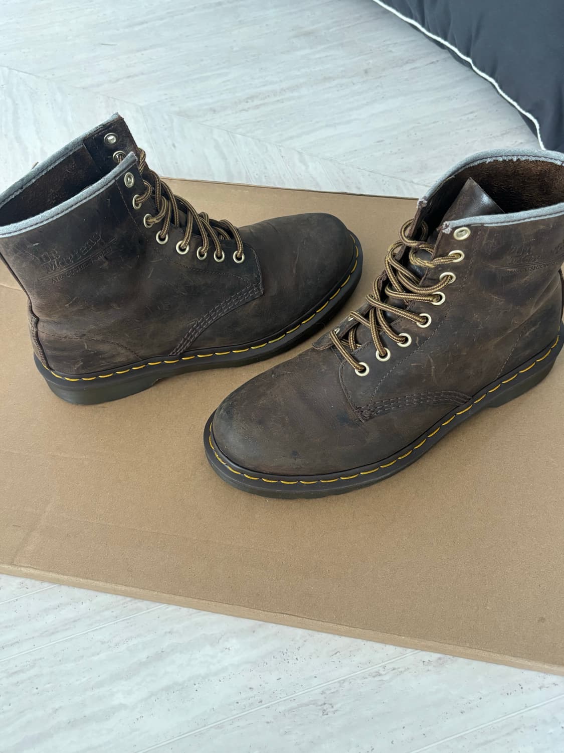 닥터마틴 1460 크레이지호스 270 상품이미지1