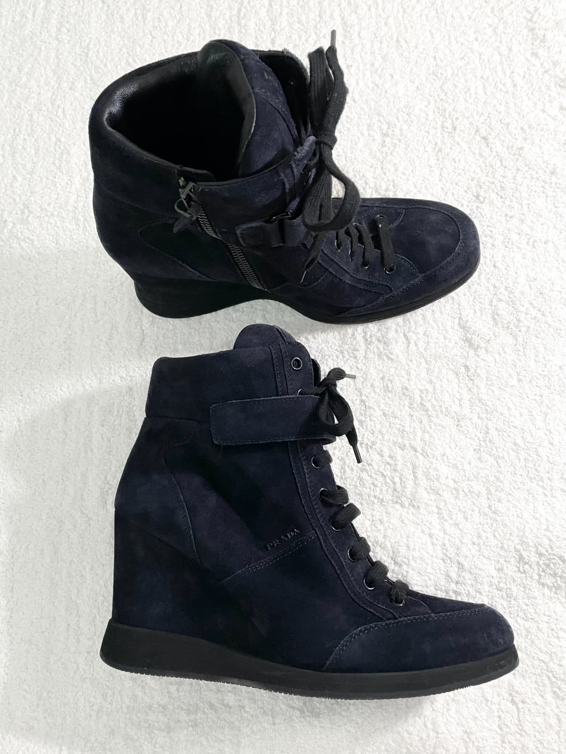 프라다 스웨이드 하이탑 상품이미지2