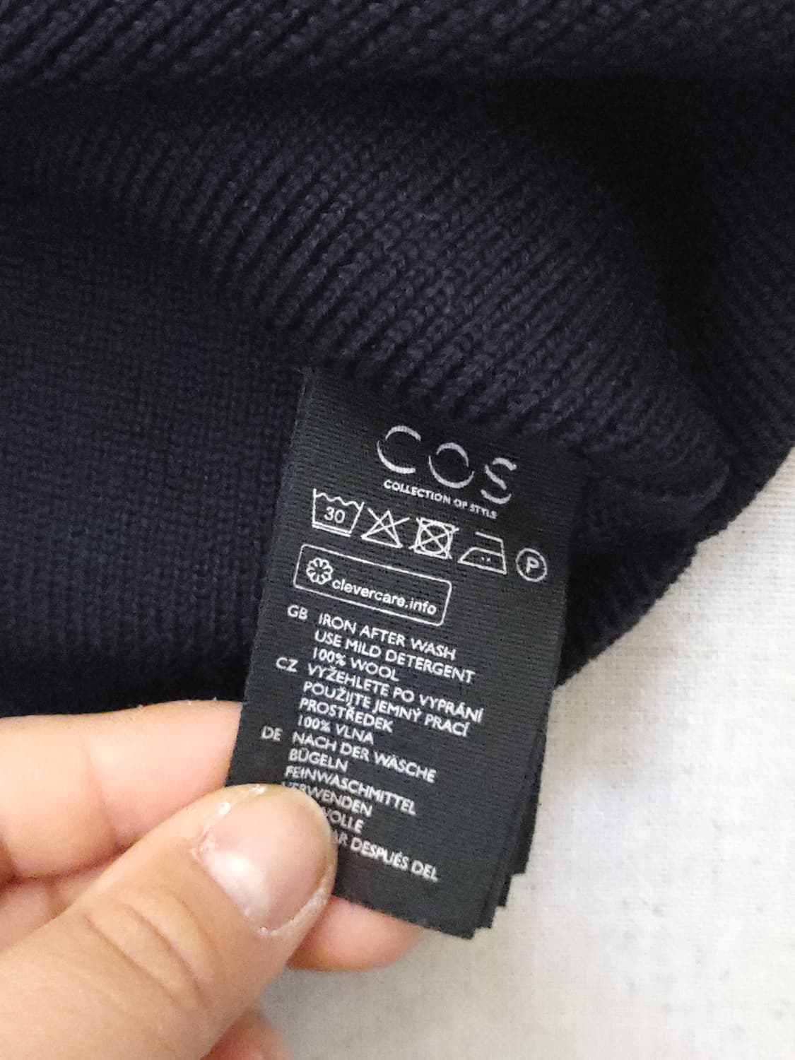 COS 블랙 가디건 s 상품이미지6