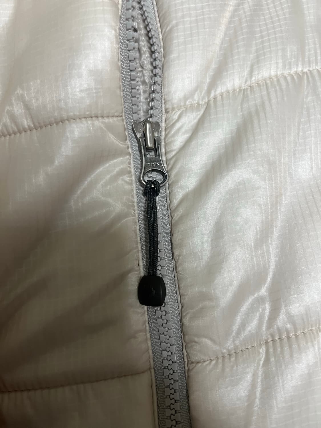 노스페이스 프리마로프트 패딩 L 상품이미지4