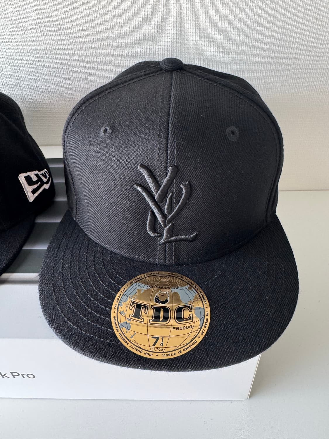 새상품 Yvl cap 팔아요 사이즈 교환도 가능 상품이미지2
