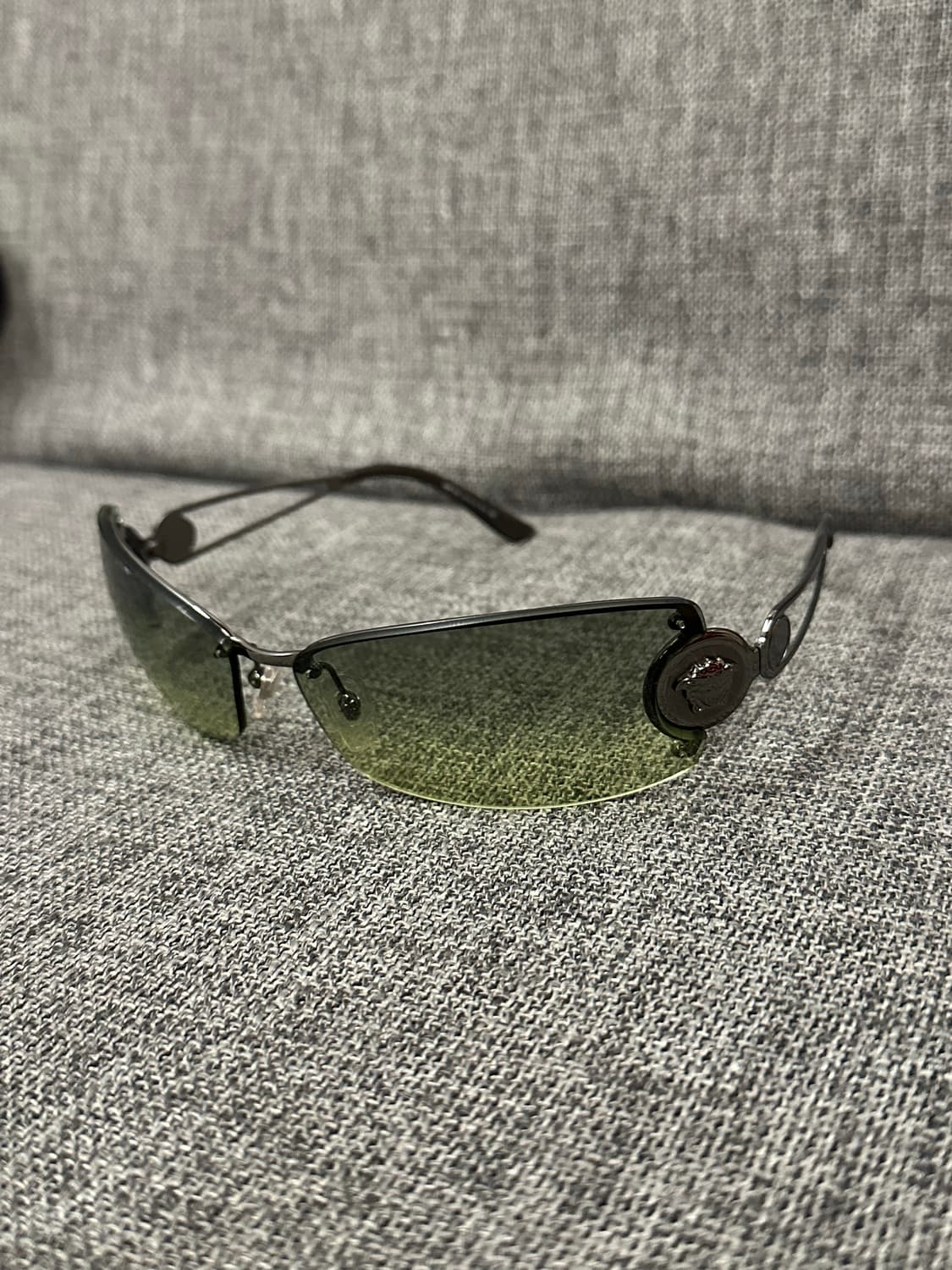 베르사체 MOD 2028 틴트 선글라스 팝니다 상품이미지3