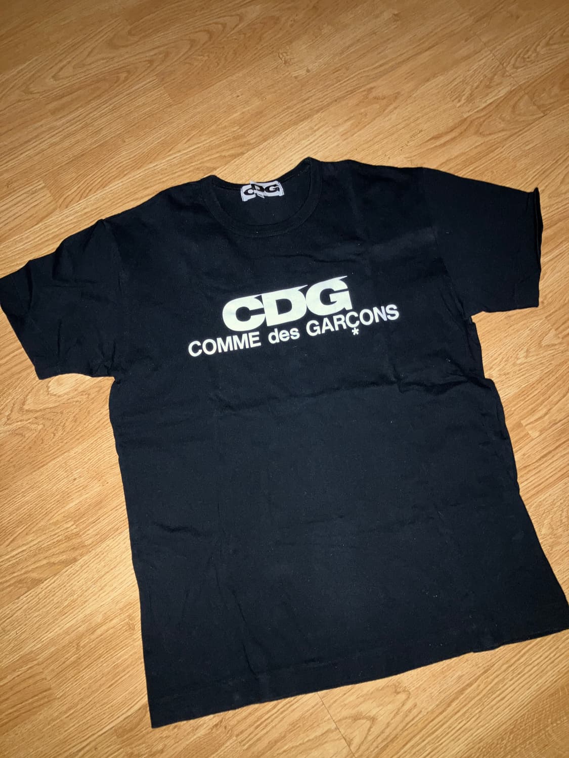 꼼데가르송 CDG 반팔티 XL 상품이미지2