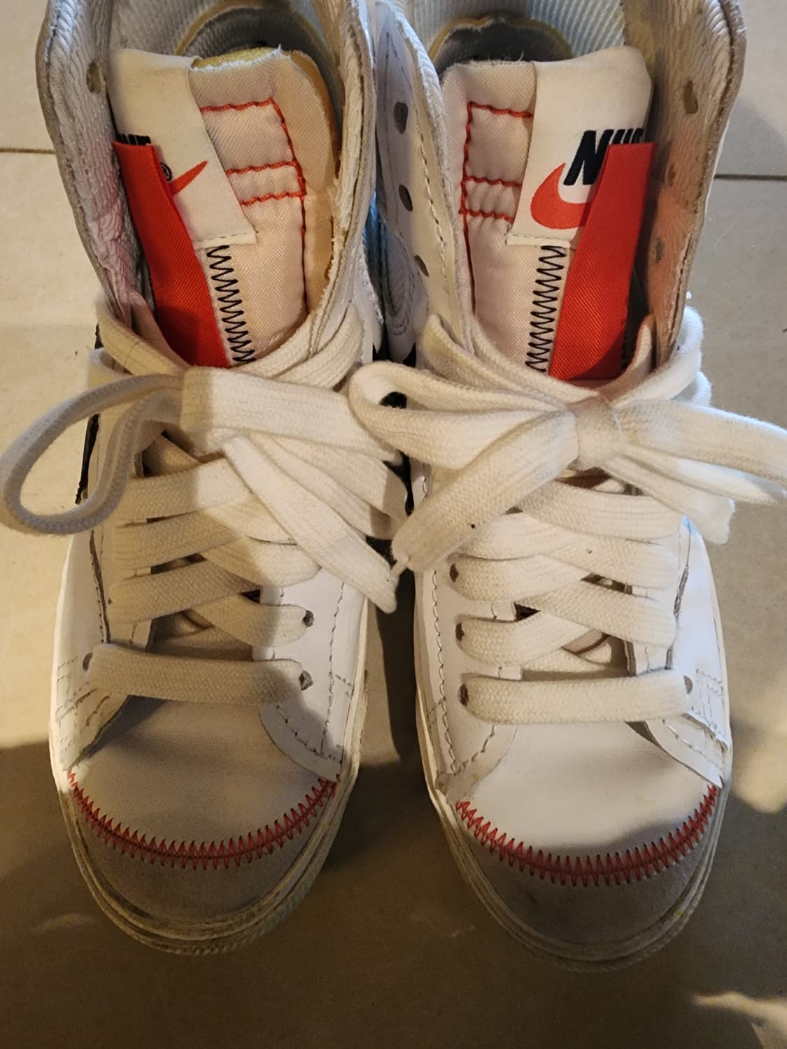 NIKE 나이키 블레이저 미드77 흰검 스니커즈 275mm 농구화 운동화 상품이미지3