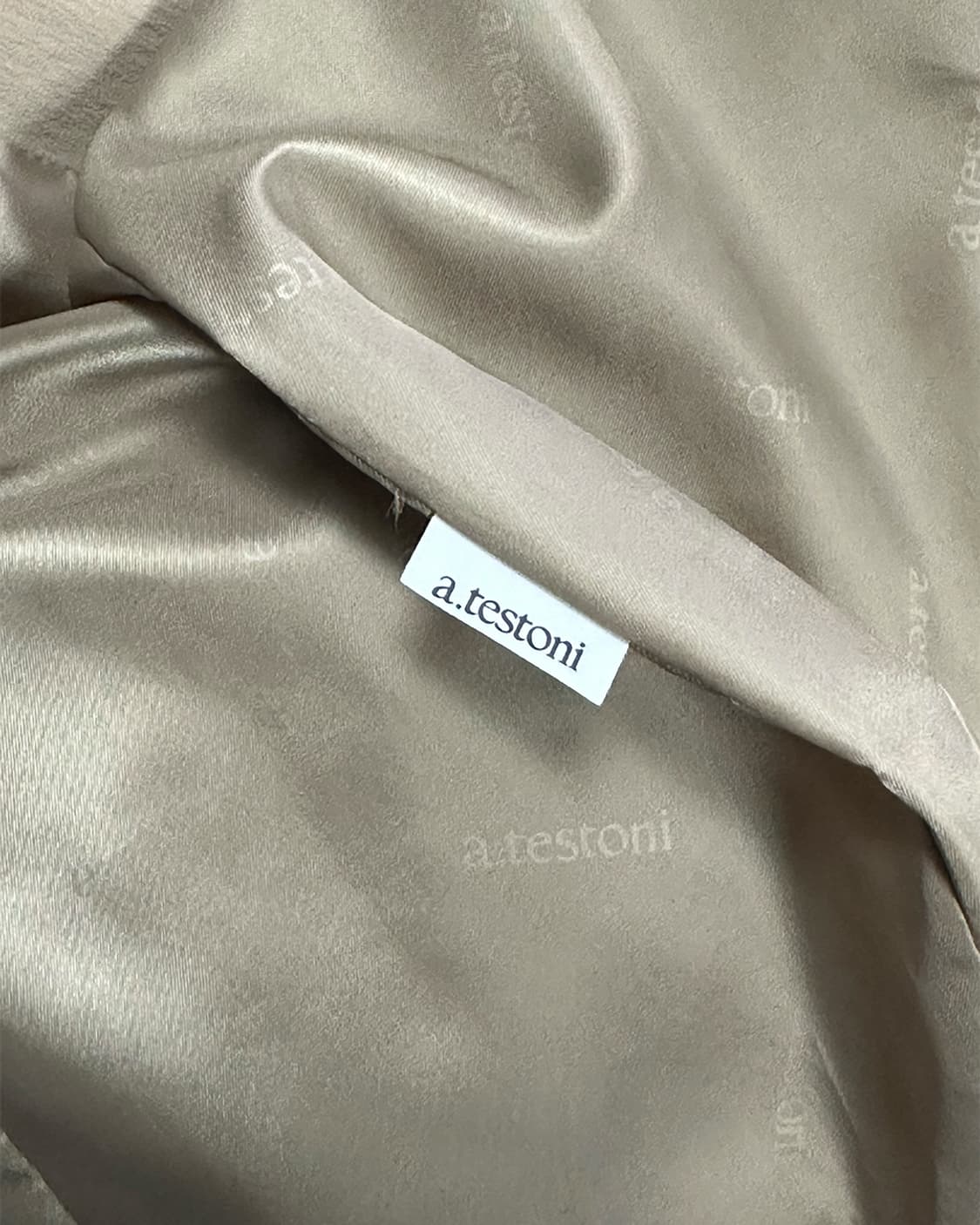 아테스토니 나일론 트렌치코트 상품이미지5