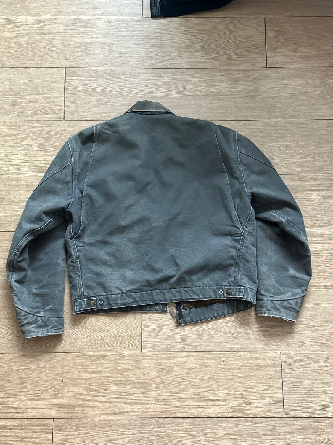 칼하트 디트로이트 J97 L GVL 상품이미지4