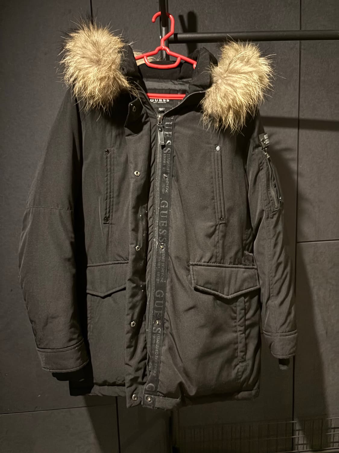 [중고/M] 게스 여성용 패딩 파격가 급처 상품이미지6