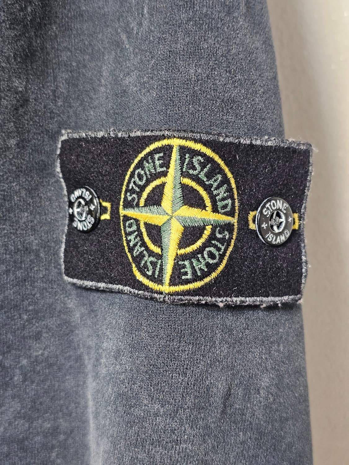 스톤아일랜드 프로스트 집업 상품이미지4