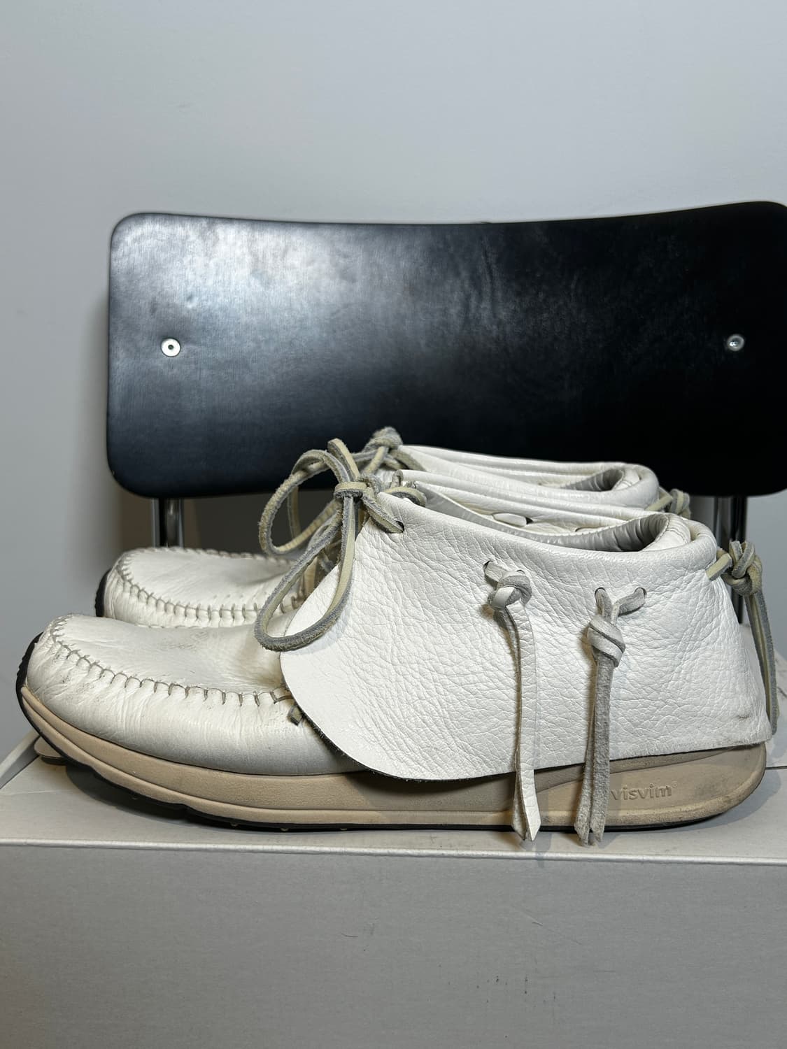 비즈빔 화이트 레더 FBT 상품이미지2