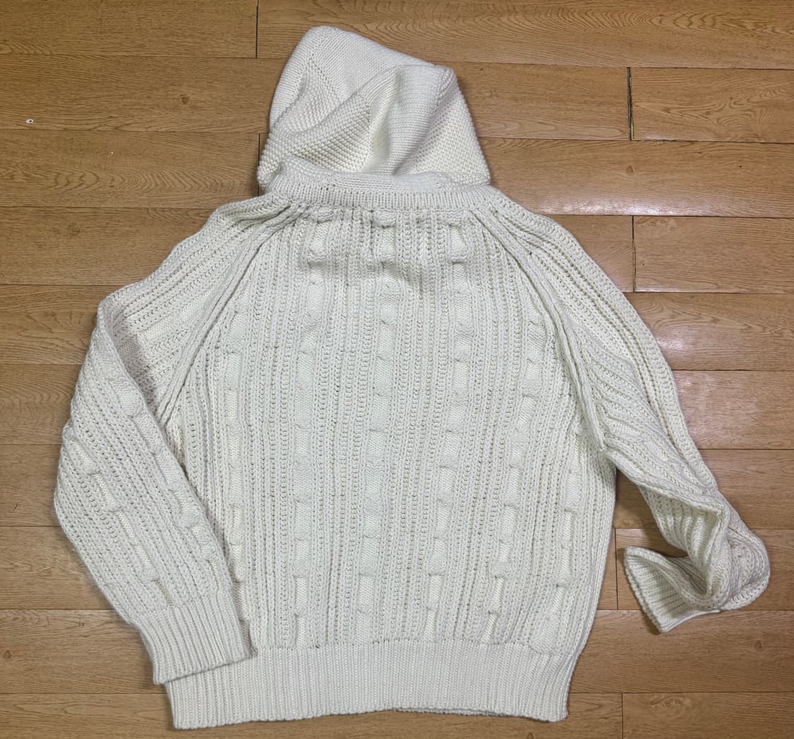 999휴버니티 엘박 니트집업 상품이미지3