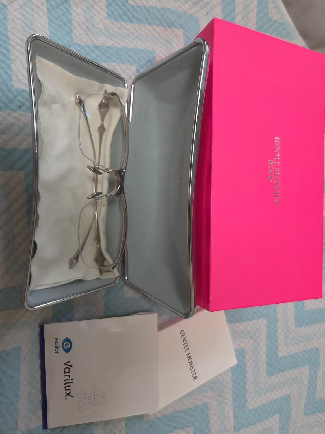 젠틀몬스터 크로02 풀구성품 상품이미지5