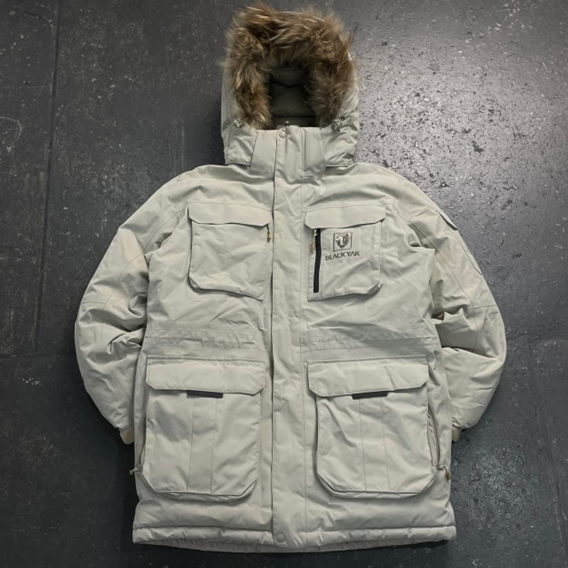 100 블랙야크 패딩  상품이미지1