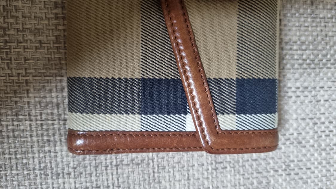 버버리 체크 장지갑 상품이미지10