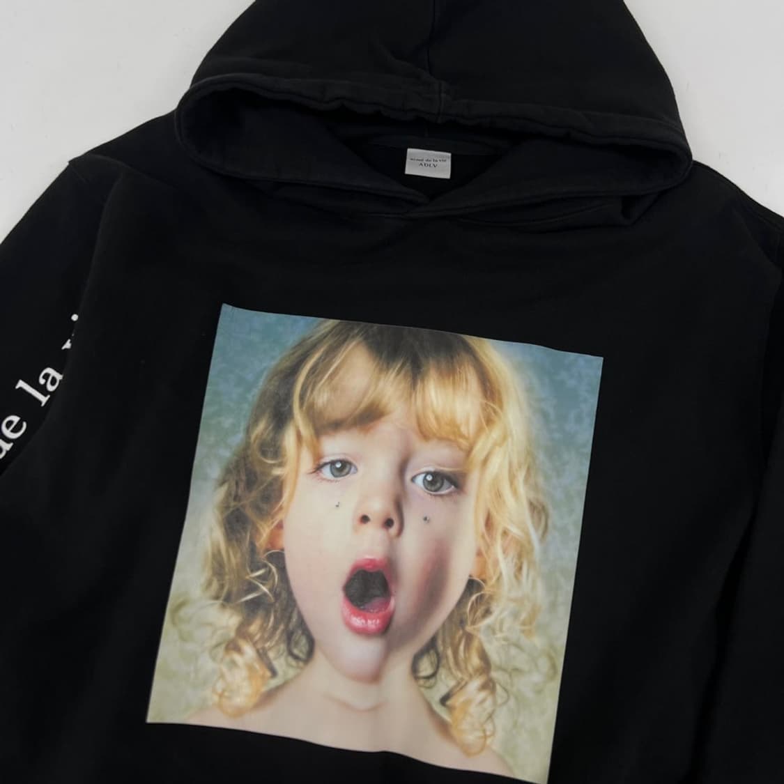 아크메드라비 후드티 상품이미지2