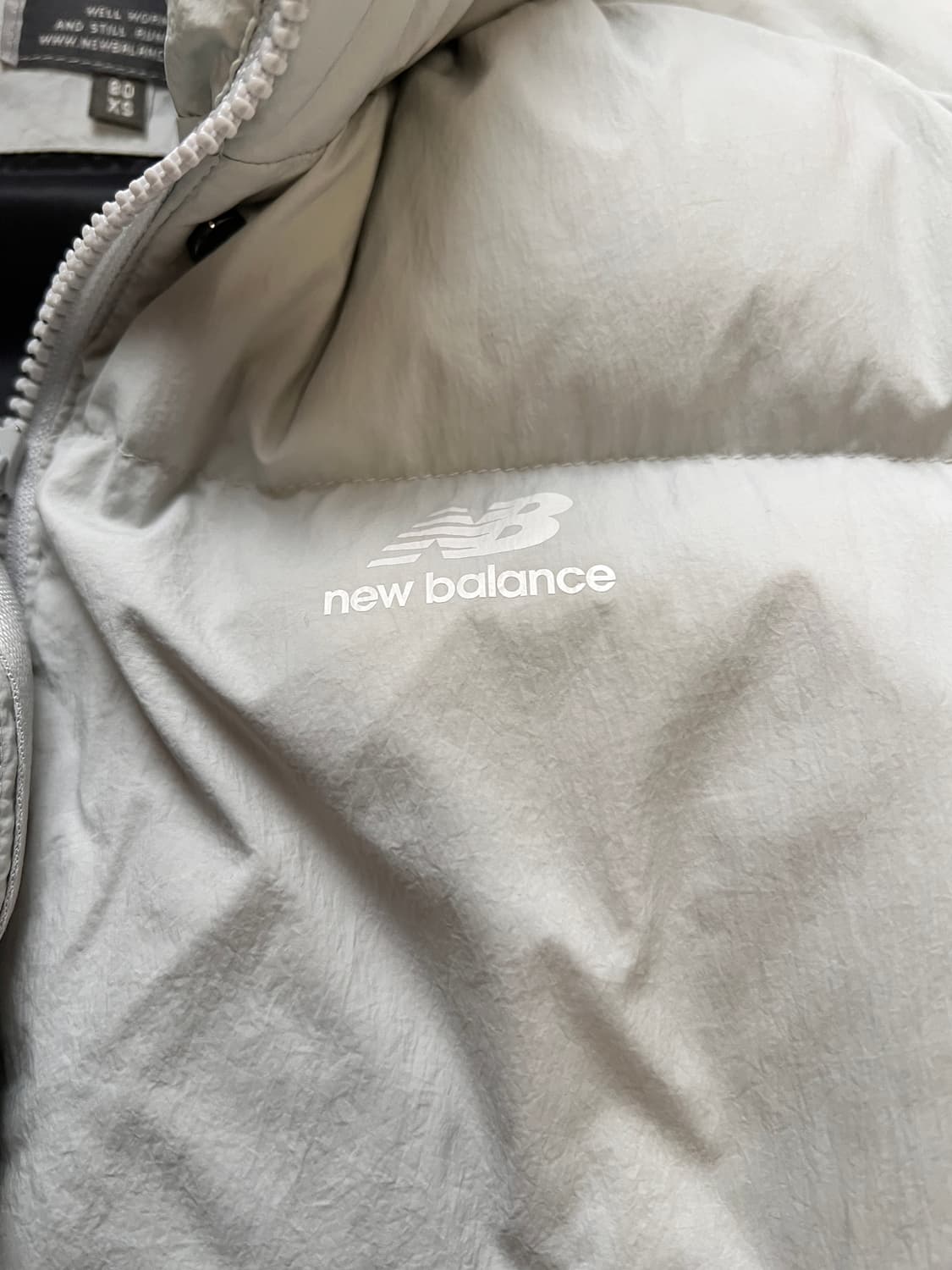 뉴발란스 숏패딩  상품이미지7