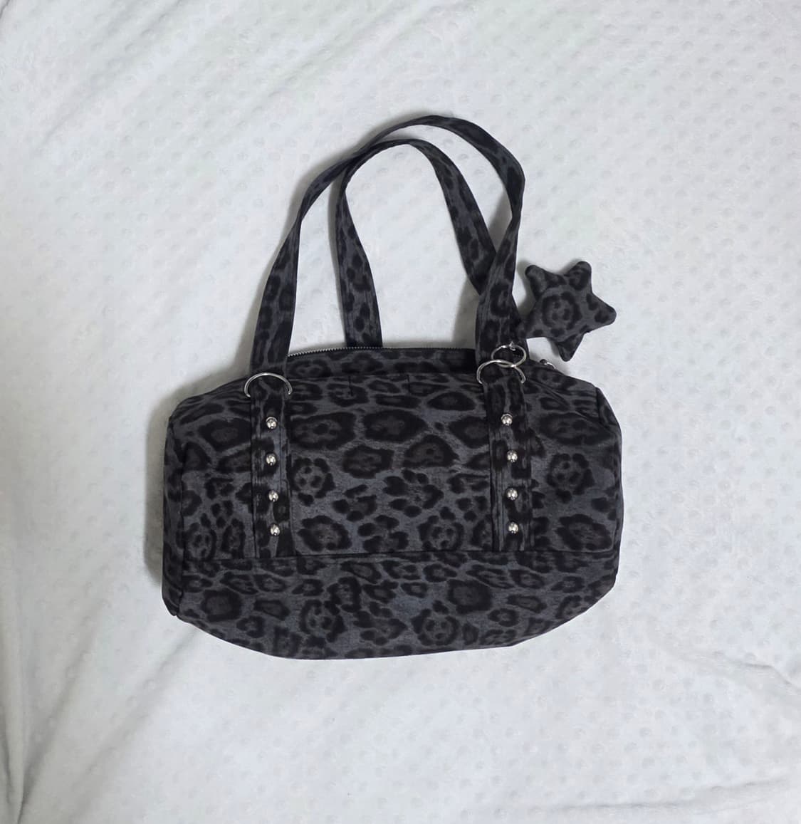 레오파트 숄더백 (1회착용) 상품이미지3