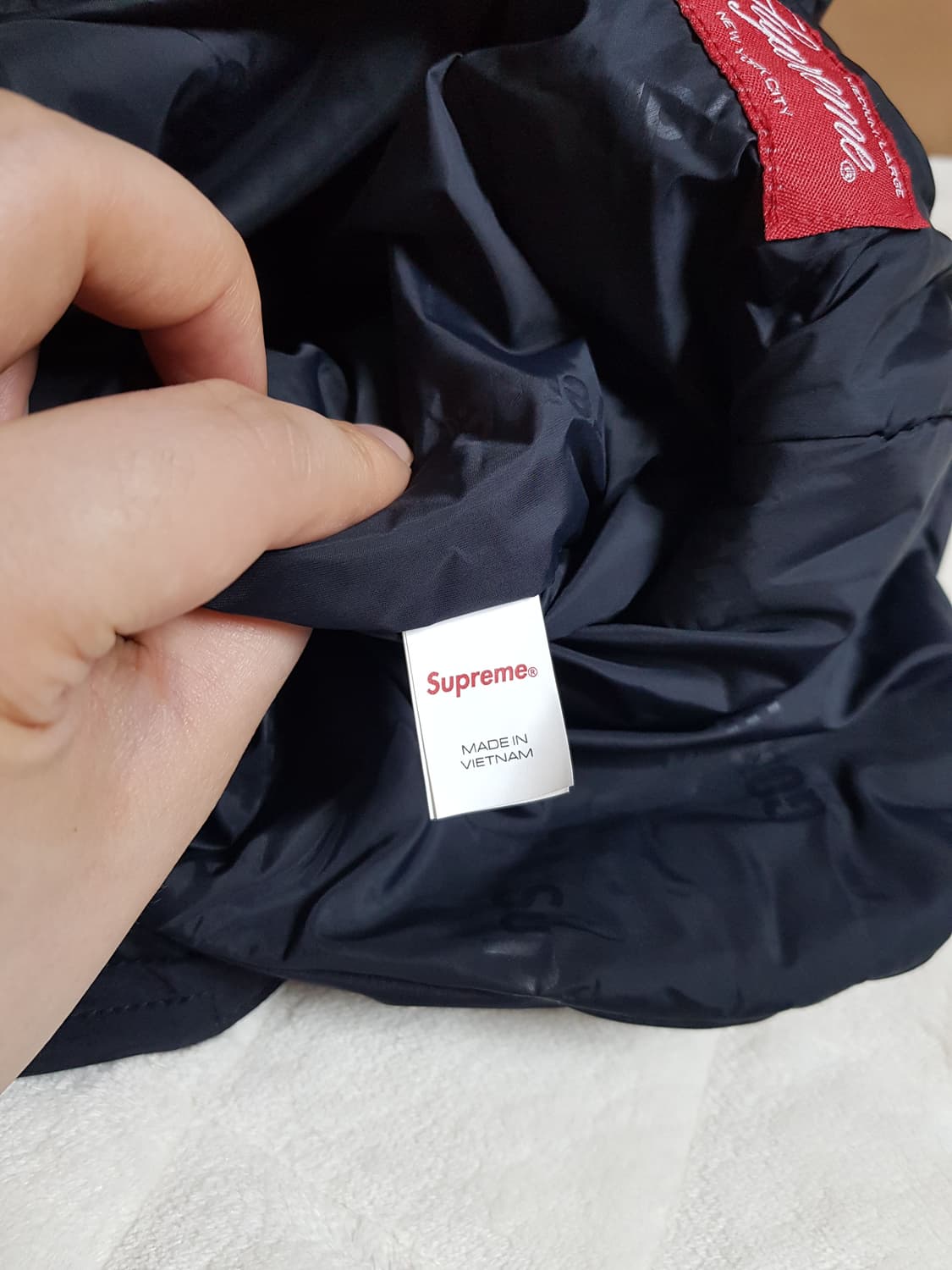 슈프림 고어텍스 이어플랩 캡 모자 블랙 24FW 상품이미지8